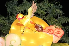 [Photo] Sắc màu Trung thu tràn ngập khu phố người Hoa ở Singapore