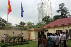 Tổ chức lễ thượng cờ ASEAN và Quốc kỳ Việt Nam tại Malaysia