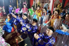 Nghi lễ cúng Tiên thường và dâng hương tại lễ giỗ lần thứ 190 của Đức Thượng công Tả quân Lê Văn Duyệt. (Ảnh: Thu Hương/TTXVN) 