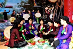 Dân ca Quan họ Bắc Ninh - loại hình nghệ thuật được coi là cốt lõi của văn hóa xứ Kinh Bắc ngàn năm văn hiến đã được UNESCO ghi danh là Di sản văn hóa phi vật thể đại diện của nhân loại. (Ảnh: TTXVN)