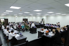 Quang cảnh phiên tòa. (Ảnh: An Đăng/TTXVN)