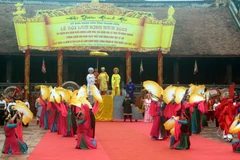 Chương trình biểu diễn nghệ thuật tại Lễ hội Lam Kinh 2022. (Ảnh: Nguyễn Nam/TTXVN) 