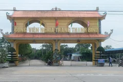 Bắt tạm giam Chủ tịch HĐQT Công ty dịch vụ tang lễ Hoàng Long