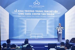 Chủ tịch nước Nguyễn Xuân Phúc phát biểu tại lễ khai trương Trung tâm dữ liệu CMC Tân Thuận. (Ảnh: Thống Nhất/TTXVN) 