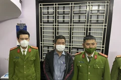 Đối tượng Hoàng Văn Đức tại nhà riêng. (Ảnh: TTXVN phát)