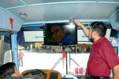 Thiết bị giám sát hành trình (hộp đen) được lắp đặt trên xe khách tuyến Hạ Long-Hà Nội. Ảnh minh họa. (Ảnh: Nguyễn Đán/TTXVN)