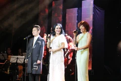 Bộ ba nghệ sỹ Thanh Lam - Tùng Dương - Hà Trần. (Ảnh: Tiểu Hà Hà) 