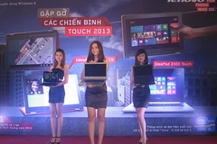 Buổi lễ ra mắt của Lenovo. (Ảnh: Hà Huy Hiệp/Vietnam+)