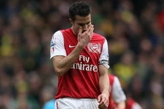 Thương vụ của Robin van Persie vẫn đang bế tắc. (Nguồn: Getty)