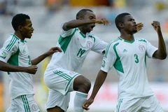 Nhấn chìm Tahiti, Nigeria soán ngôi của Tây Ban Nha