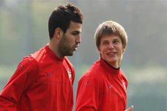 Arshavin (phải) vẫn rất nhớ Fabregas. (Nguồn: Getty)