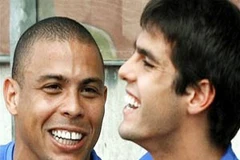 Kaka (phải) và Ronaldo. (Nguồn: Internet)