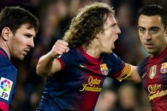Bộ ba Messi, Xavi và Carles Puyol được Barca trao thưởng. (Nguồn: Getty)