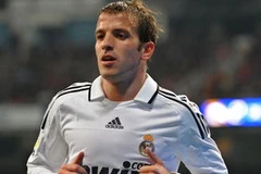 Van der Vaart trong màu áo của Real Madrid. (Nguồn: Internet)