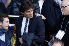 Giám đốc thể thao PSG Leonardo nhận án phạt nặng