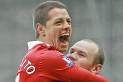 Rooney mong ngóng từng ngày sự trở lại của Chicharito. (Nguồn: AFP)