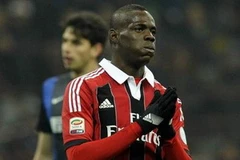 Mario Balotelli muốn đánh bại Leo Messi, Ronaldo