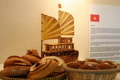 Các sản phẩm bánh mì của đội tuyển Việt Nam. (Nguồn: PV/Vietnam+)