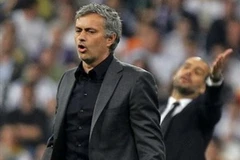 Mourinho tỏ ra bất mãn với Barca và trọng tài. (Nguồn: AP)