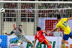 Pha lập công của Giroud. (Nguồn: EPA)