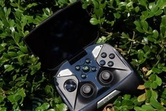 Máy chơi game cầm tay chạy Android, Shield. (Nguồn: Engadget)