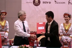 Quang cảnh lế ký kết. (Ảnh: Hoàng Tuấn/Vietnam+)