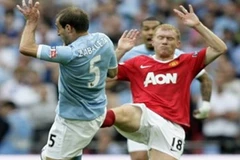 Pha phạm lỗi của Scholes. (Nguồn: AP)