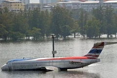 Cảnh ngập lụt tại sân bay Don Mueang. (Nguồn: Getty) 