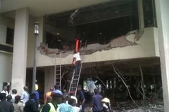 Hiện trường vụ đánh bom. (Nguồn: AP)