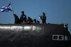 Binh sỹ Nga trên một tàu ngầm neo đậu ở căn cứ Hạm đội Biển Đen tại Crimea. (Nguồn: ITAR-TASS)