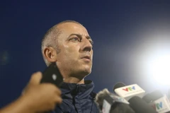 HLV Graechen thưởng 10 ngày nghỉ nếu U19 HAGL vào chung kết 