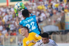 Hiếm tài năng trong khung gỗ: Bệnh trầm kha của bóng đá Việt