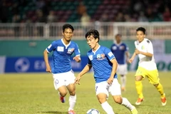 Tân binh U19 Việt Nam ghi bàn đẹp nhất V-League tháng Năm 