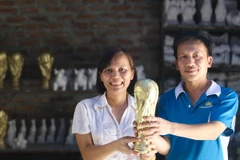 Sở hữu cúp vàng World Cup chỉ với ... 70 ngàn đồng 