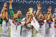 Bóng đá Việt học từ World Cup: Gạt bỏ tự tôn, thay đổi từ gốc rễ 