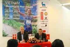 Đại sứ Đan Mạch và 500 VĐV thi chạy marathon ở Sapa 