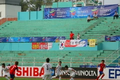 Bóng đá nữ châu Á: Thiếu khán giả, sân Thống Nhất ảm đạm