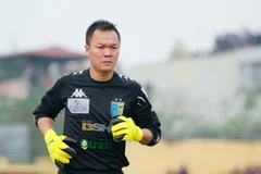 "Người nhện" Hồng Sơn không thể giúp Hà Nội T&T có 3 điểm