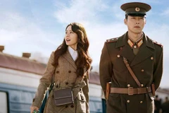 Sau "Parasite," đến lượt "Hạ cánh nơi anh" làm điên đảo fan Việt