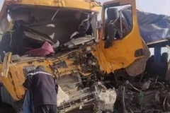 Chiếc xe bị biến dạng. (Nguồn: See.news)