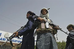 Lực lượng Taliban gác tại thủ đô Kabul, ngày 11/9/2021. (Ảnh: AFP/TTXVN)