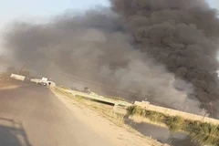 Khói bốc lên từ hiện trường vụ nổ. (Nguồn: Esta.krd)