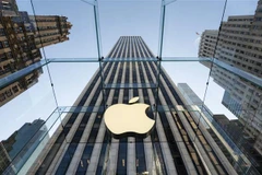 Cửa hàng của hãng Apple ở New York, Mỹ. (Ảnh: AFP/TTXVN)