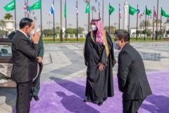 Thái tử Saudi Arabia Mohammed bin Salman và Thủ tướng Thái Lan Prayut Chan-o-cha tại Riyadh. (Nguồn: Twitter/KSAMOFA)