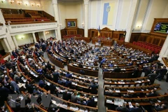 Toàn cảnh một phiên họp Quốc hội Ukraine. (Nguồn: EPA/TTXVN)