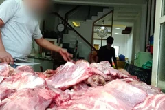Theo báo Lao Động, đây là một trong những mắt xích tiêu thụ thịt trong đường dây cung cấp thịt bẩn. (Nguồn: Báo Lao Động)