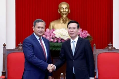 Thường trực Ban Bí thư Võ Văn Thưởng tiếp ông Hun Manet, Phó Tổng Tư lệnh kiêm Tư lệnh Lục quân Quân đội Hoàng gia Campuchia. (Ảnh: An Đăng/TTXVN)