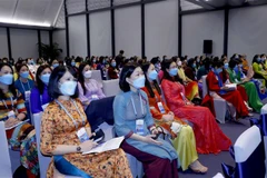 Đại biểu dự phiên thảo luận ở tổ. (Ảnh: Phương Hoa/TTXVN)