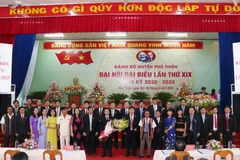 Ra mắt Ban Chấp hành Đảng bộ huyện Phú Thiện, nhiệm kỳ 2020-2025. (Ảnh: TTXVN phát)