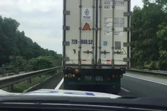 Tài xế bị phạt 2,5 triệu đồng vì không nhường đường cho xe ưu tiên